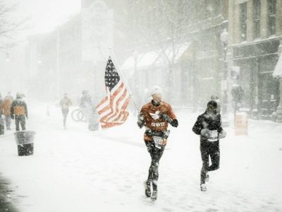 Of course runners race in the snow! TIps for handling it!