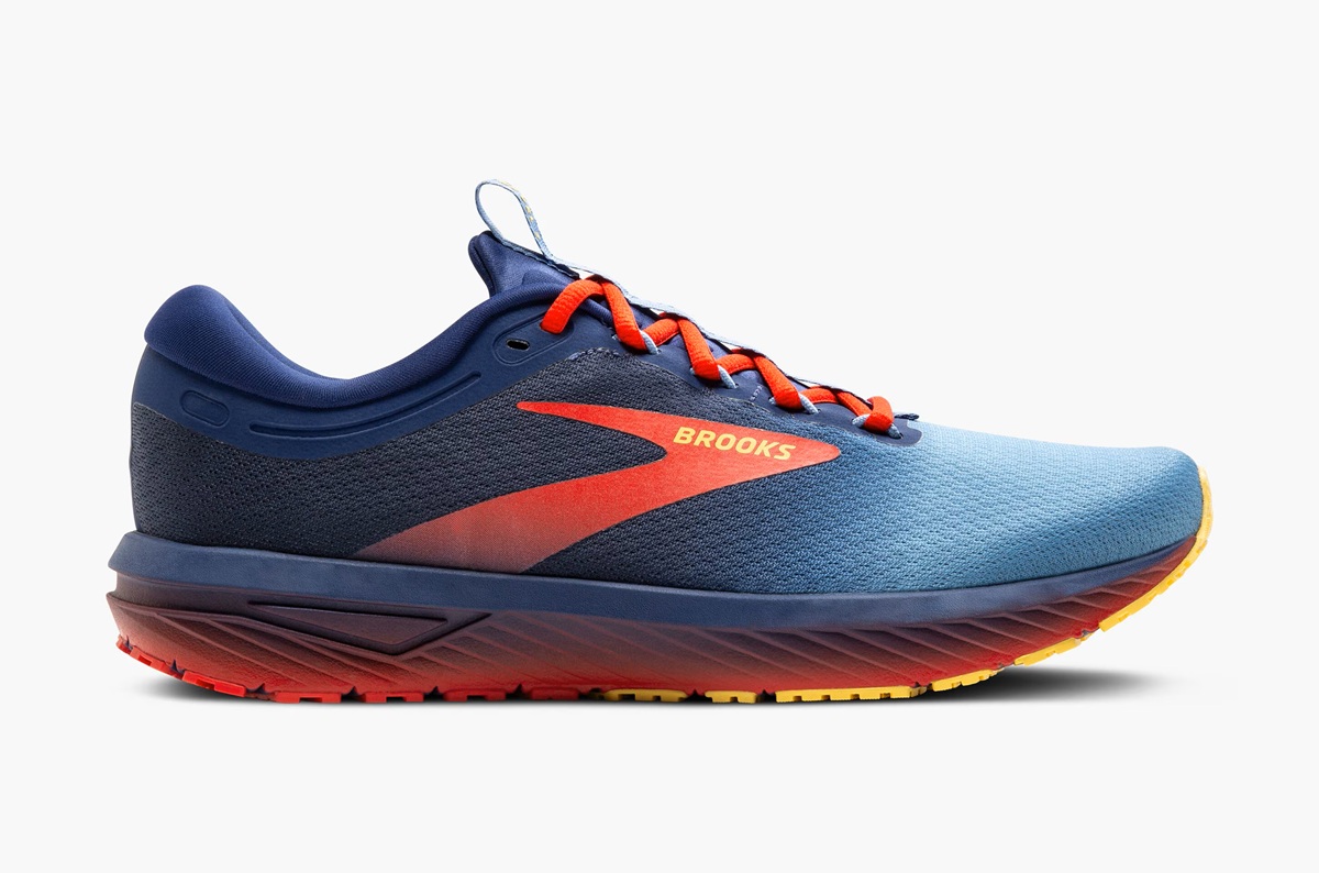 Brooks Revel 7