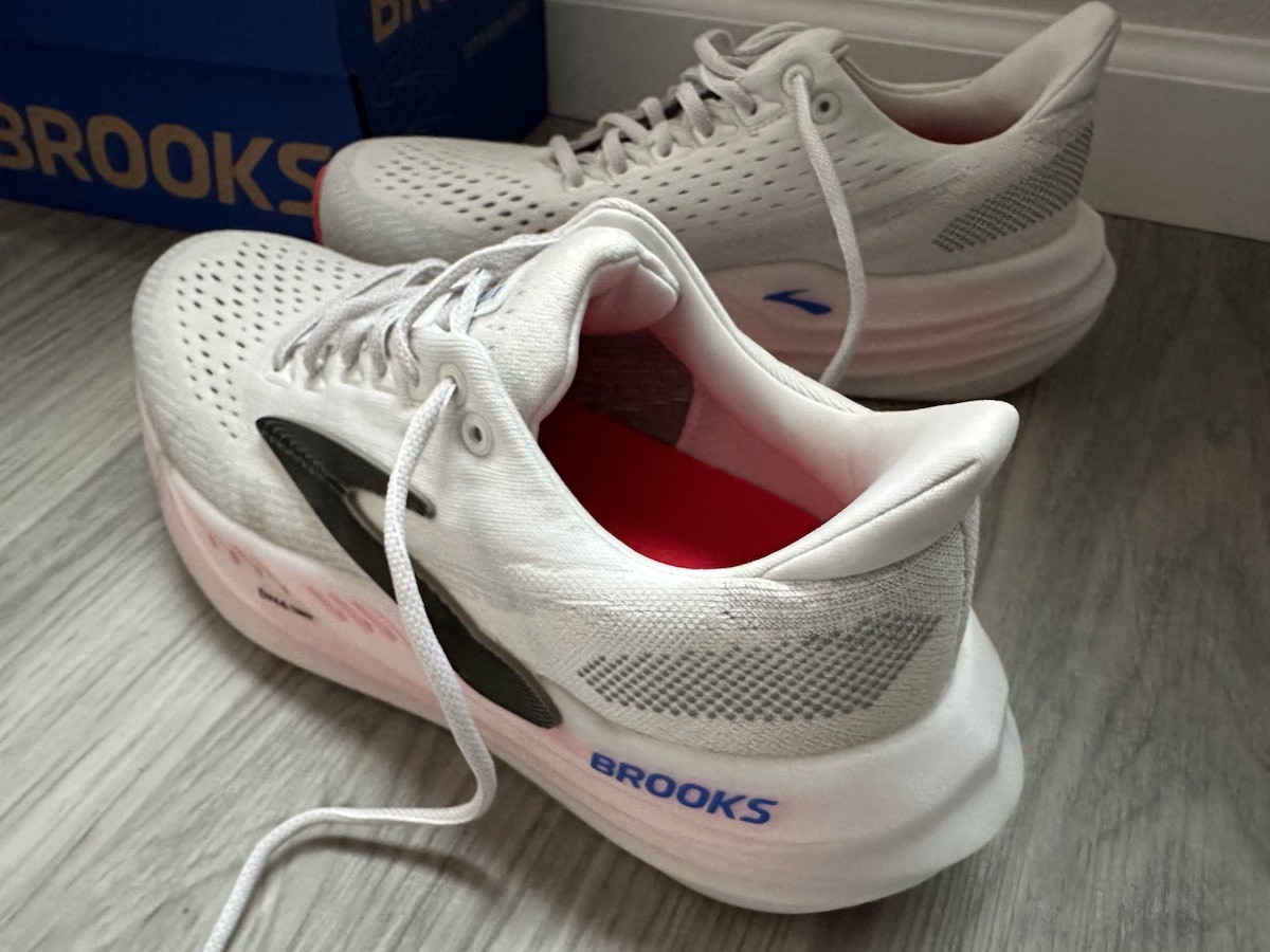 Brooks Glycerin Max Look Inside Shoe