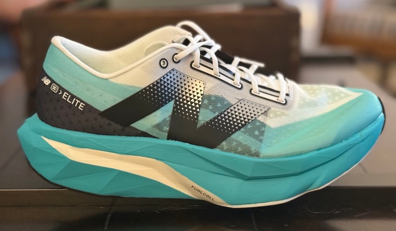 New Balance FuelCell SuperComp Elite v4 Review | Medal  display picture 2
