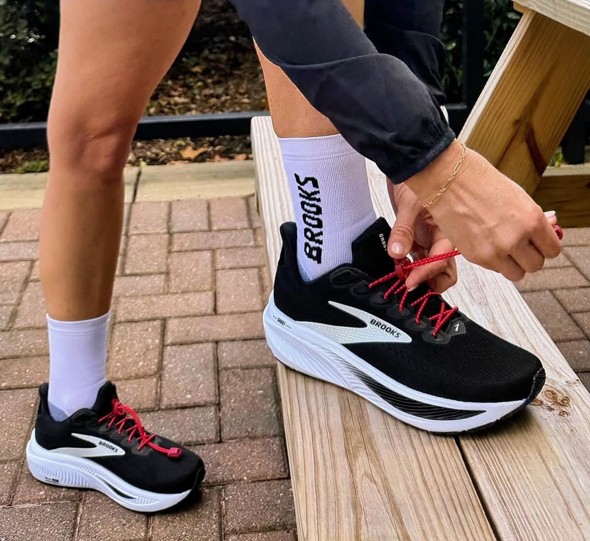 lock laces