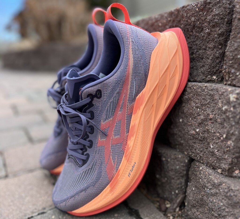 asics superblast 2 cushion