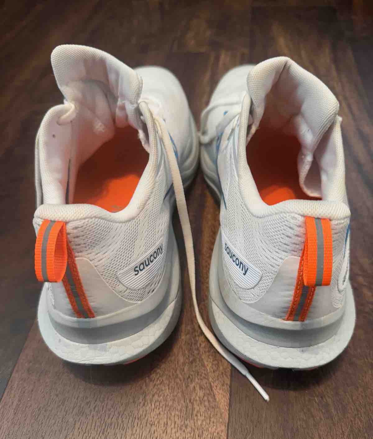 Saucony Tempus 2 Review Back Inside