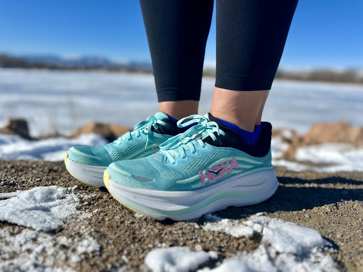 wide toe box walking shoes