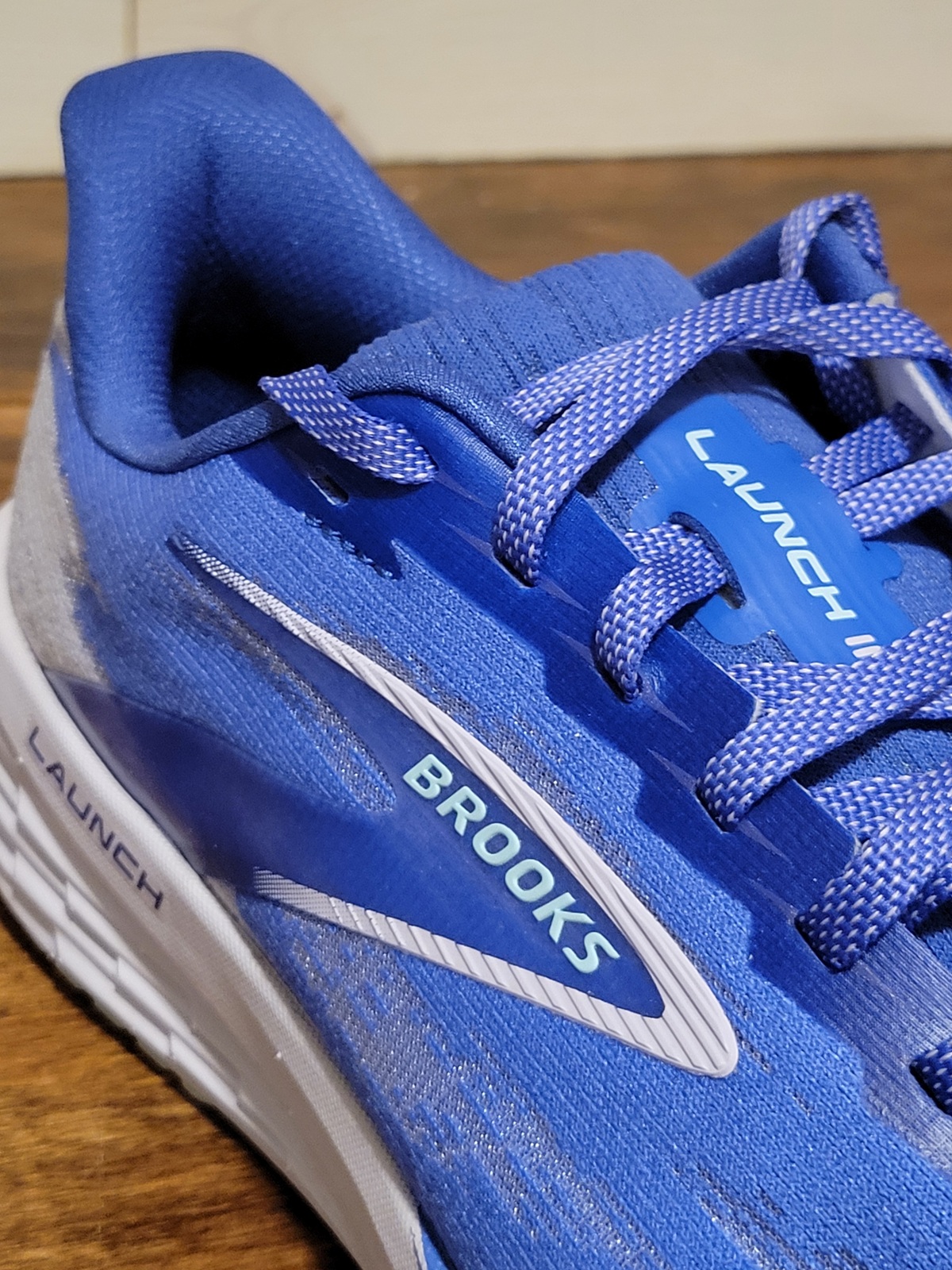 Brooks Launch 11 Fit