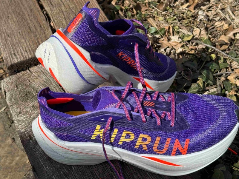 Kiprun KD900X LD+ Review | A Steady Speedster - RunToTheFinish