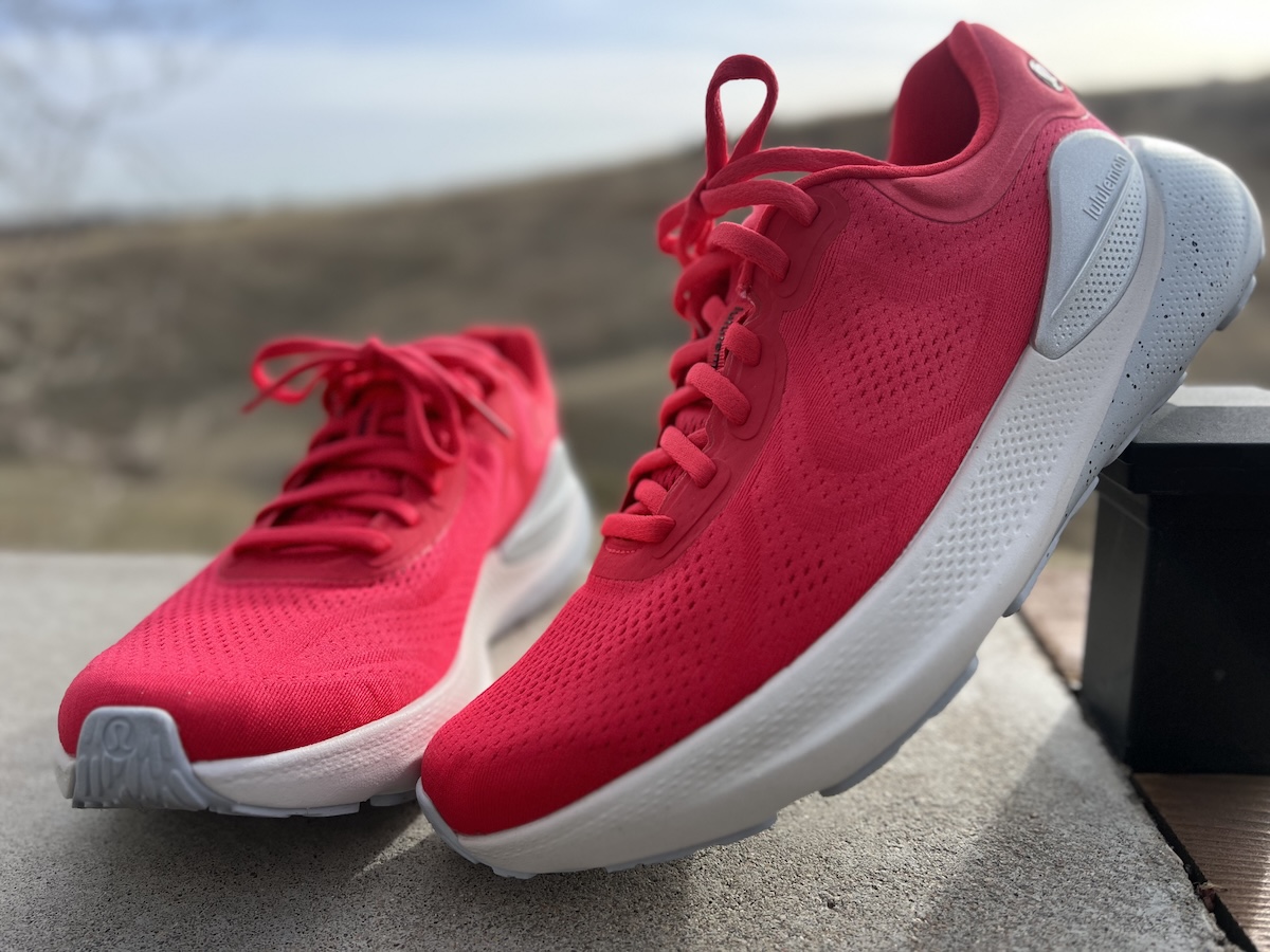 【ルルレモン】 ランシューズ Women's Beyondfeel Running Shoe Lululemon's New Beyondfeel Running Shoes Are a Must-Have