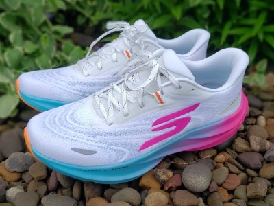 Skechers Aero Spark Review