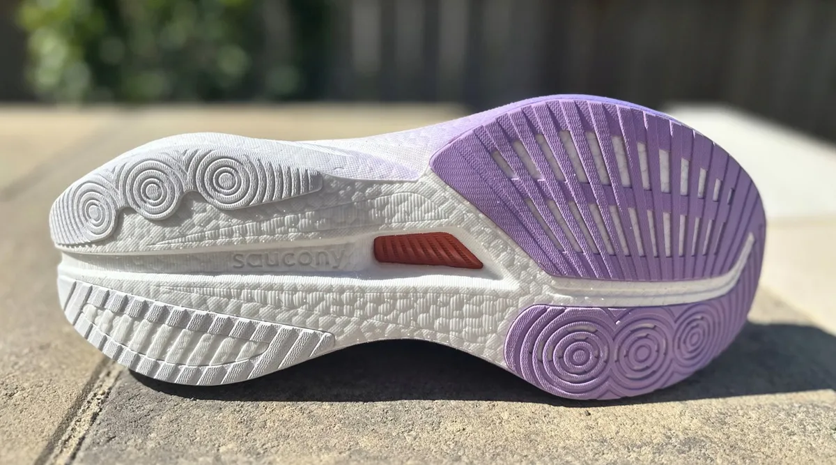 saucony endorphin speed 5 outsole