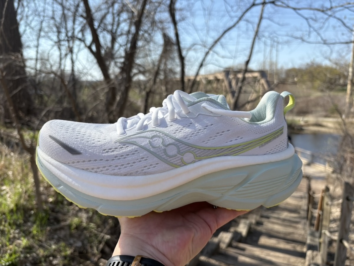 Saucony Hurricane 25 Outsole