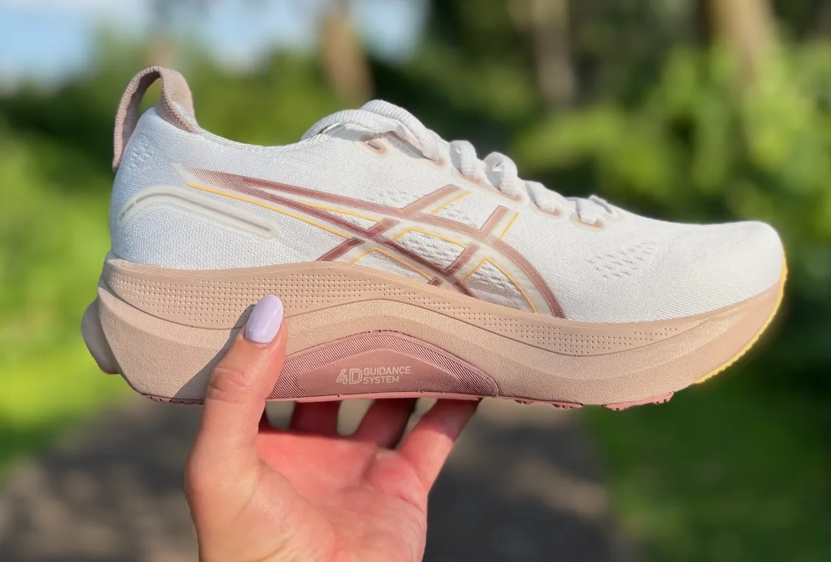 ASICS Gel Kayano 32 Instep