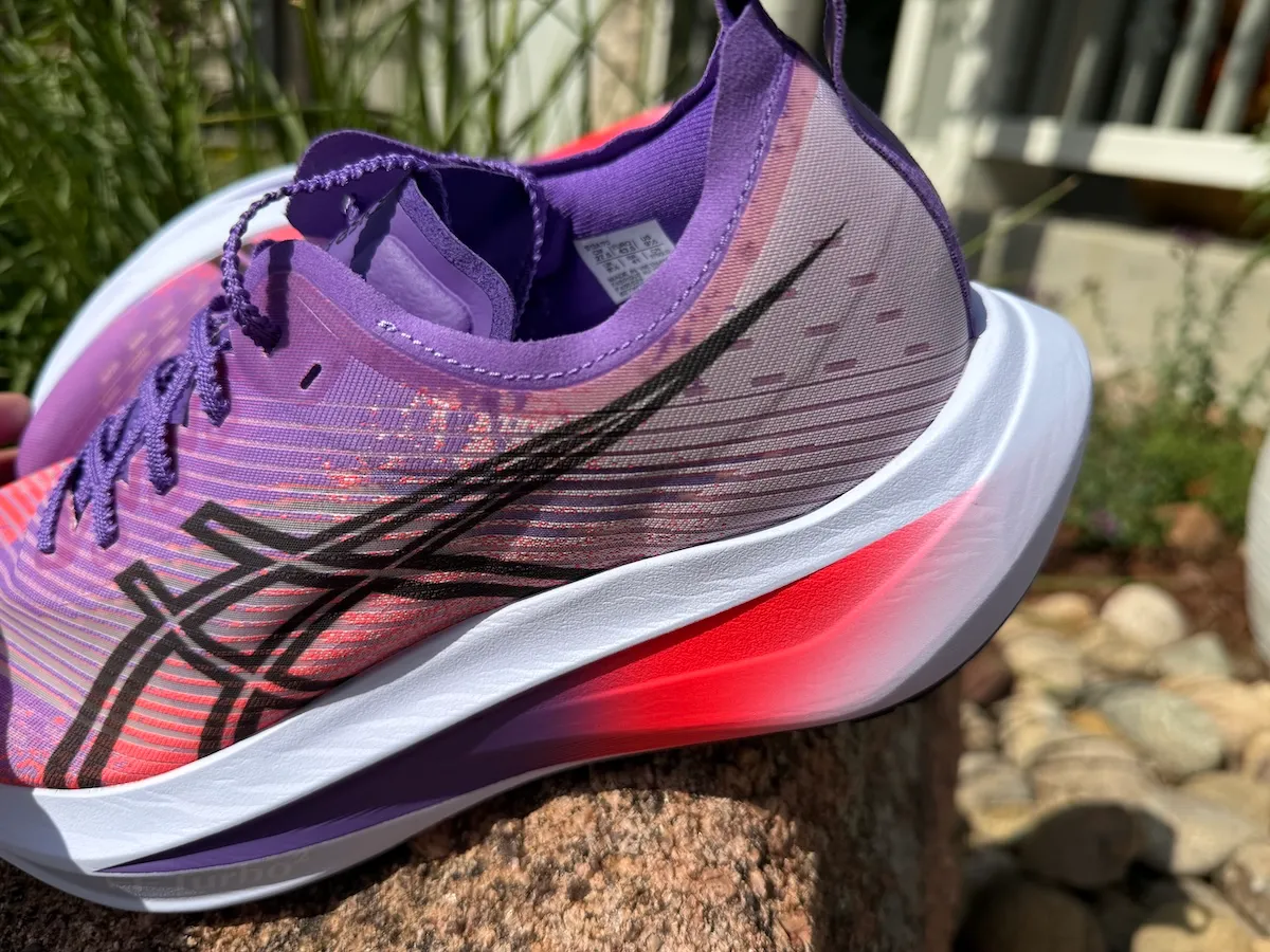 Asics Megablast Heel Collar
