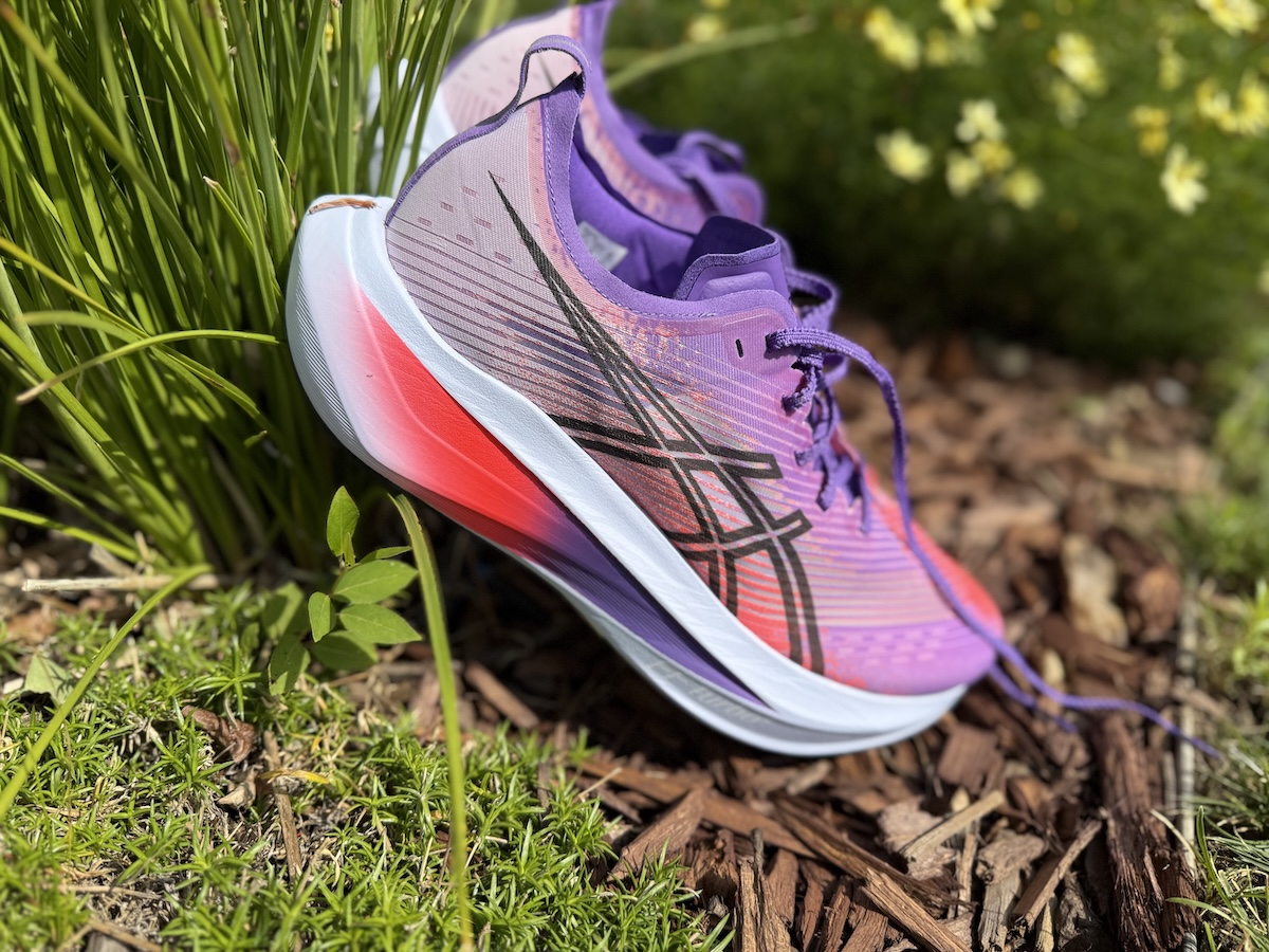 Asics Megablast Overview