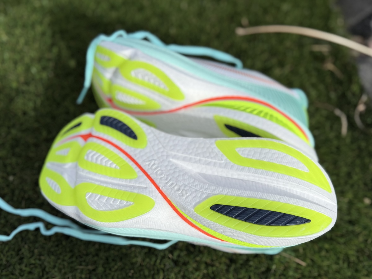 Saucony Endorphin Azura Outsole