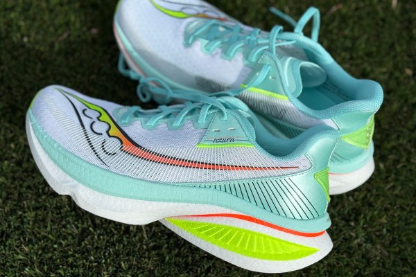 Saucony Azura Review