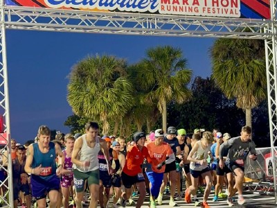 starting line clearwater running fest florida marathon