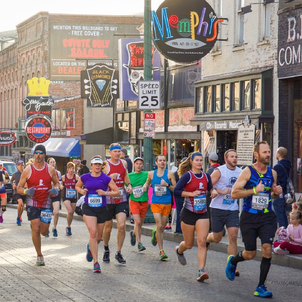 st. jude memphis marathon runners
