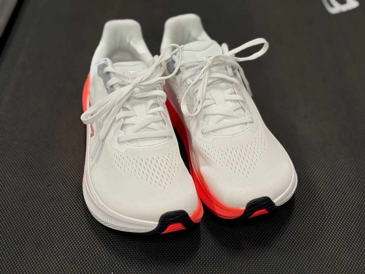 Altra Experience Flow ST Review | Arch Support That Doesn't Overcorrect ...