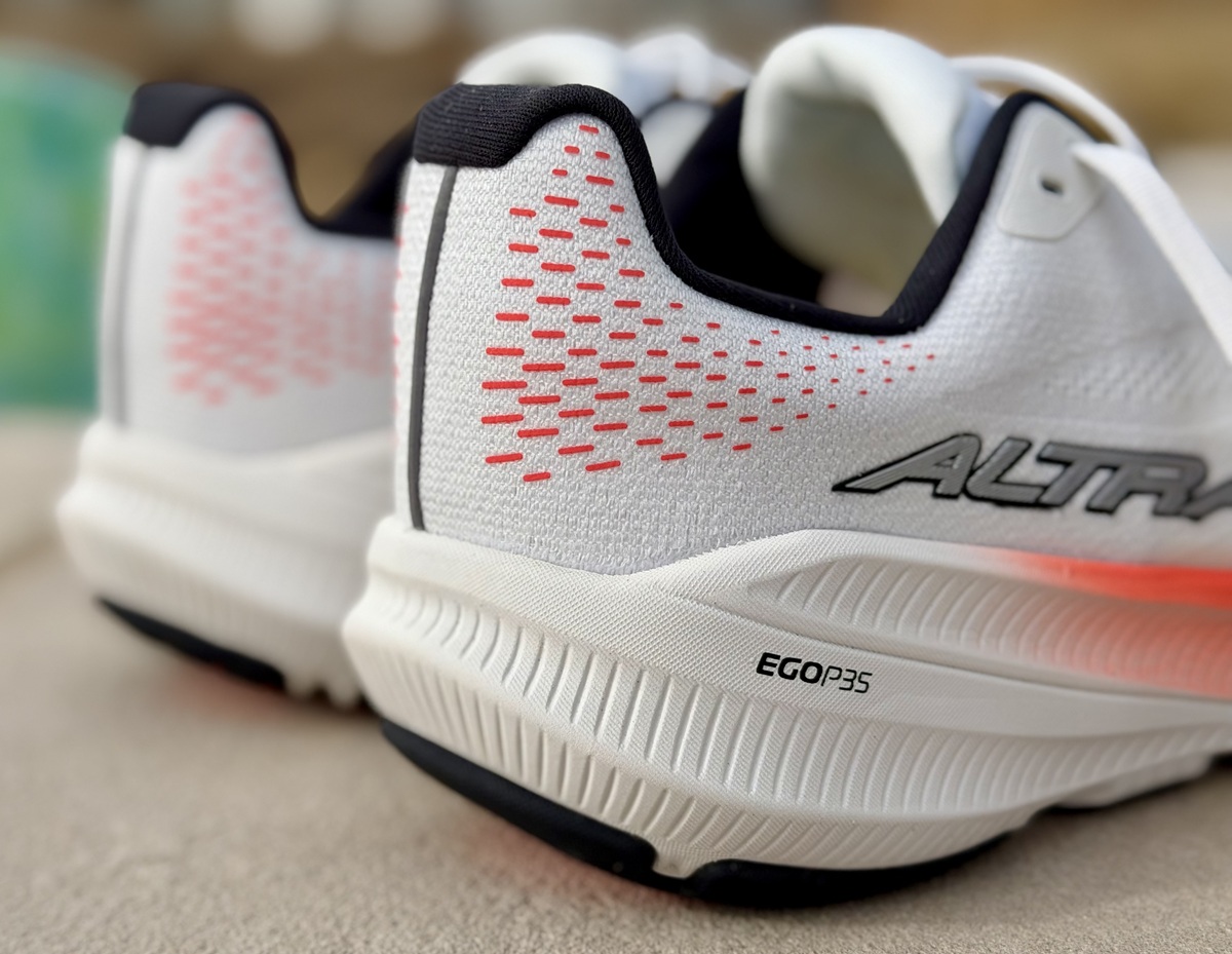 altra experience flow 3 heel bevel