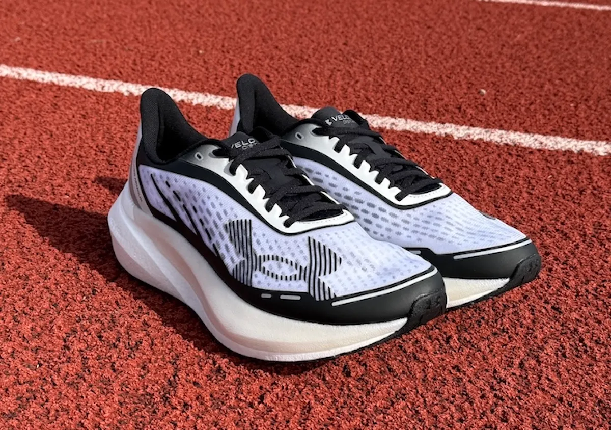 UA Velociti Distance Feel_Fit