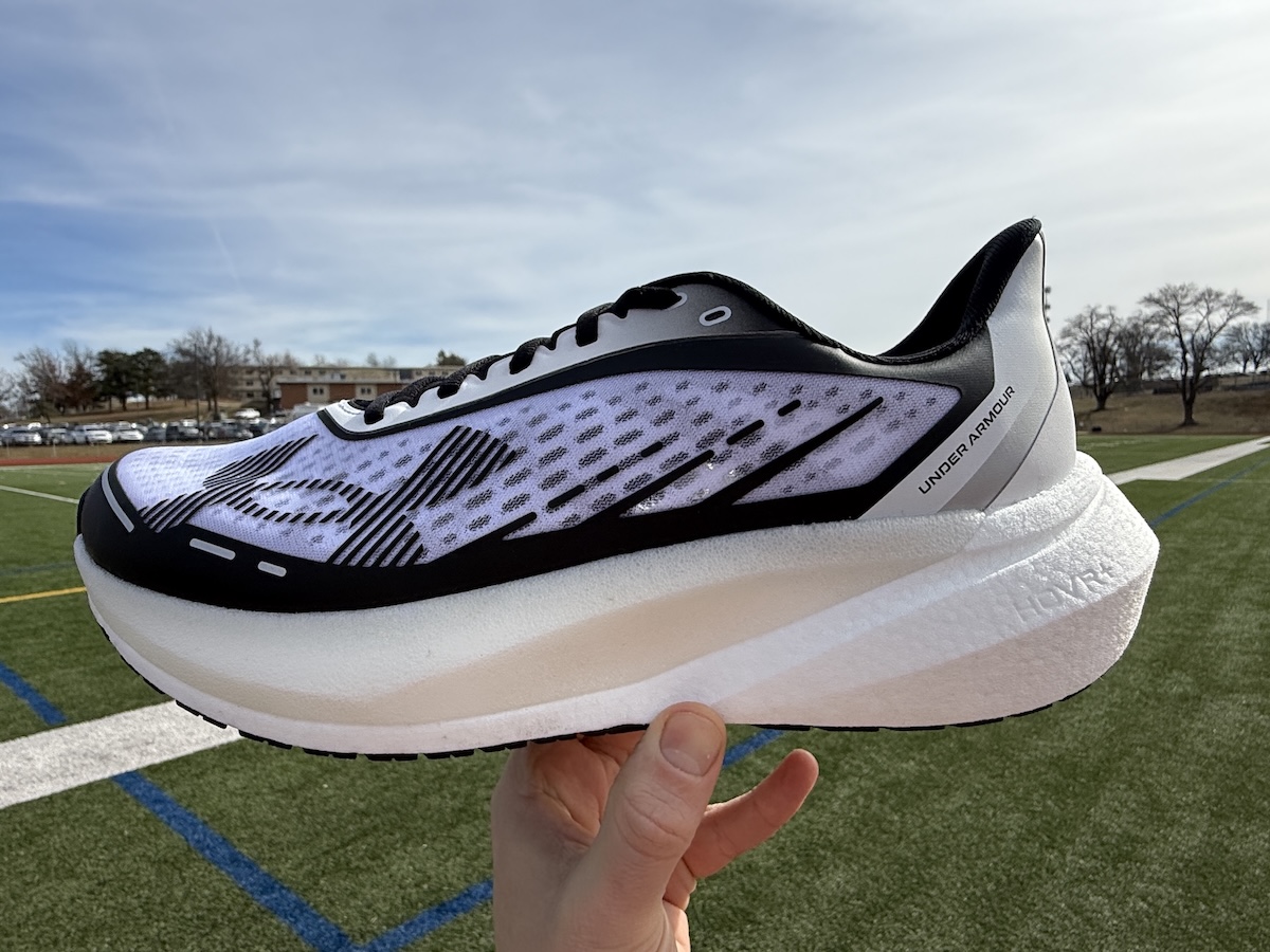 UA Velociti Distance Hero