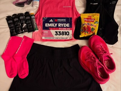 how to carry gels on race day