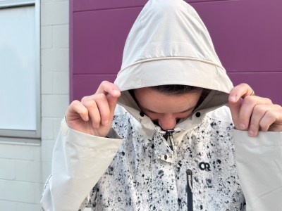 outdoor research stratoburst jacket