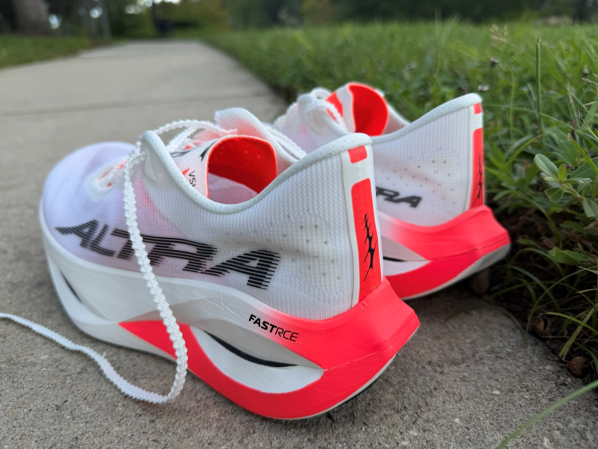 Altra-Vanish-Carbon-3-Foam.jpg 