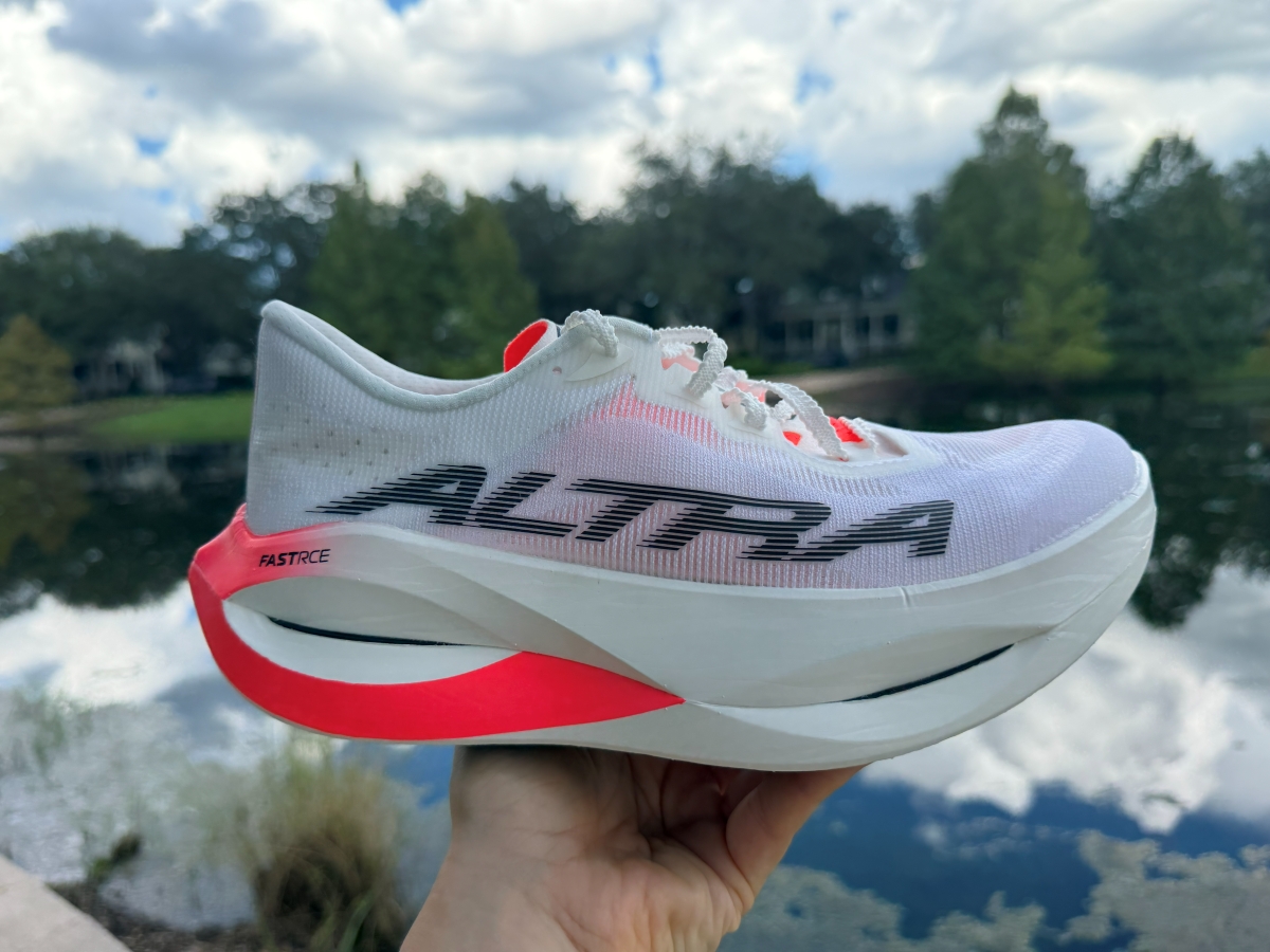 Altra-Vanish-Carbon-3-Instep.jpg 