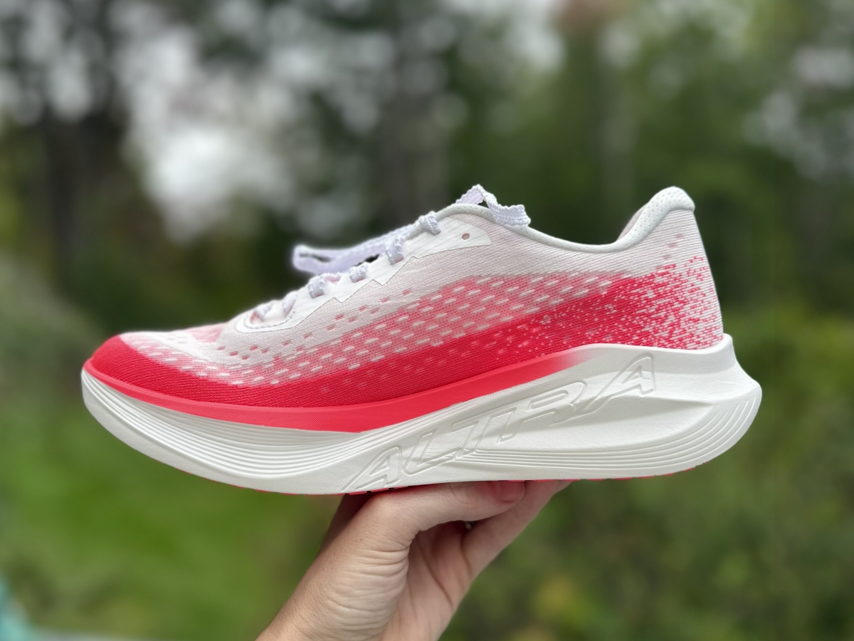 Altra-Vanish-Tempo-2-Instep.jpg