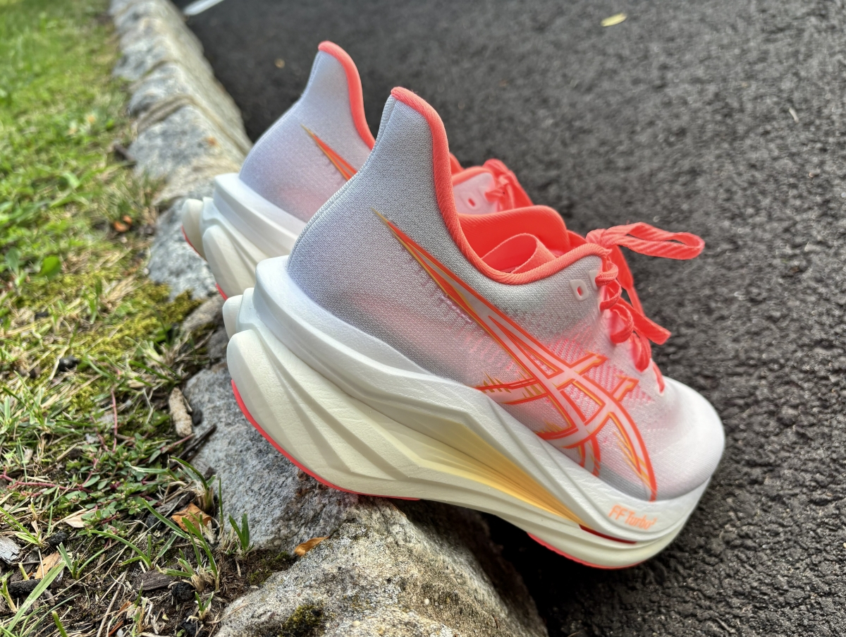 Asics-Sonicblast-2-Ankle-Collar.jpg 