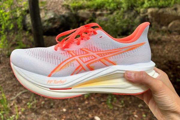 Asics-Sonicblast-2-Instep.jpg