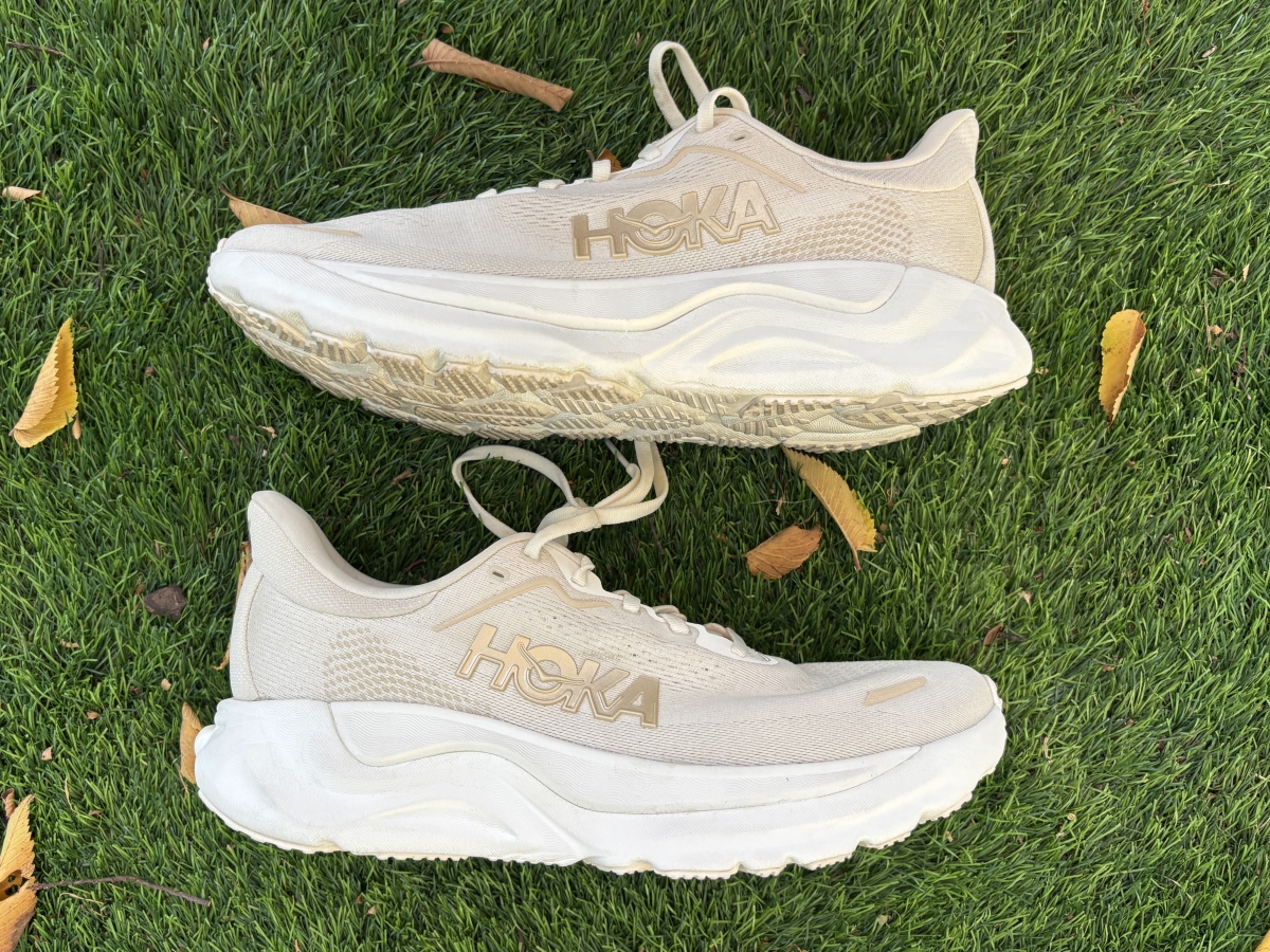 Hoka-Arahi-9-Side-View.jpg
