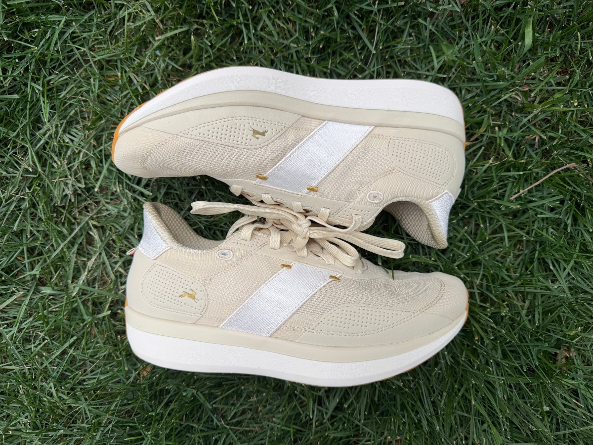 Tracksmith-Eliot-Ryder-Sides.jpg