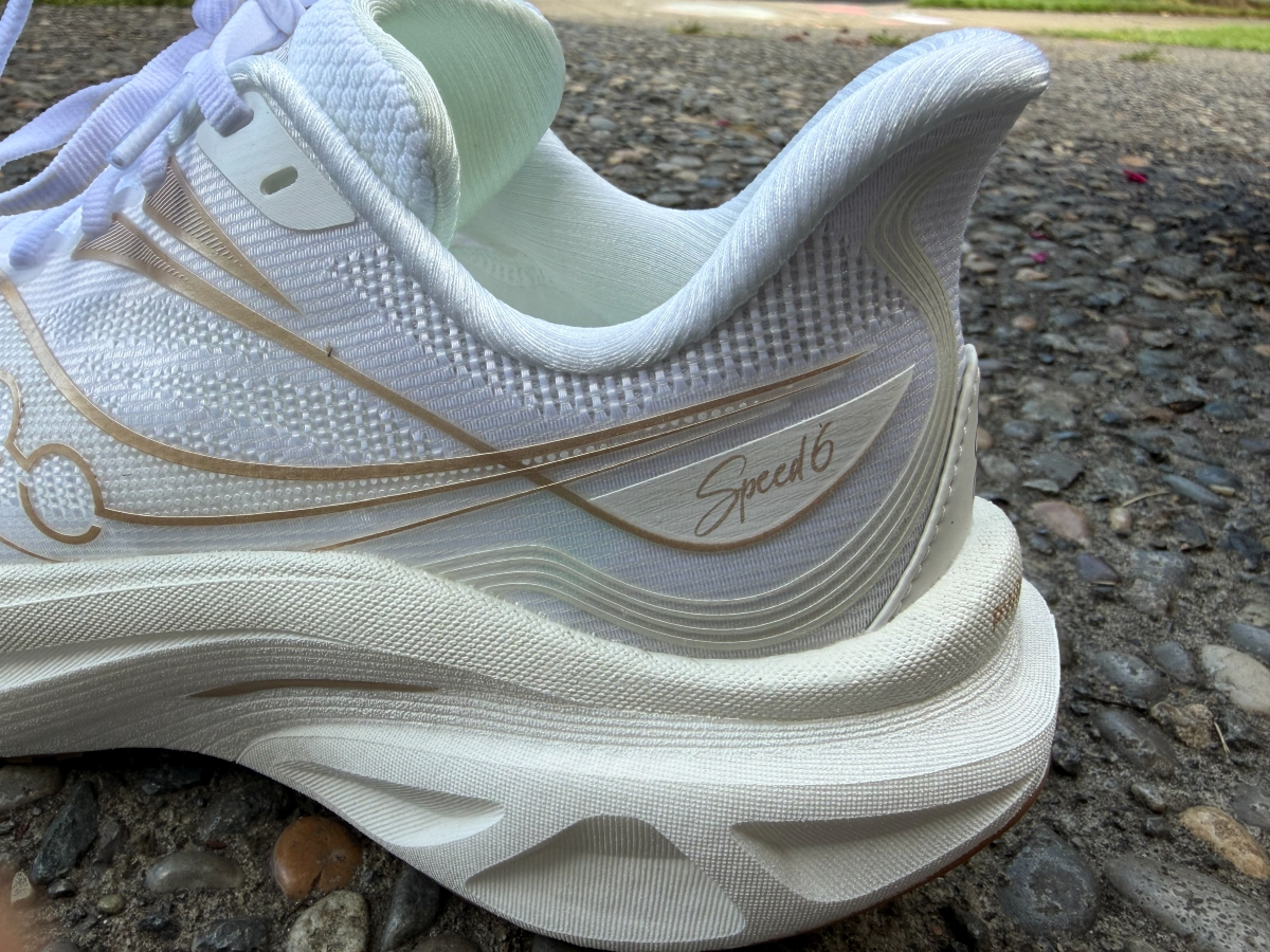 Saucony-Endorphin-Speed-6-Heel-Collar.jpg