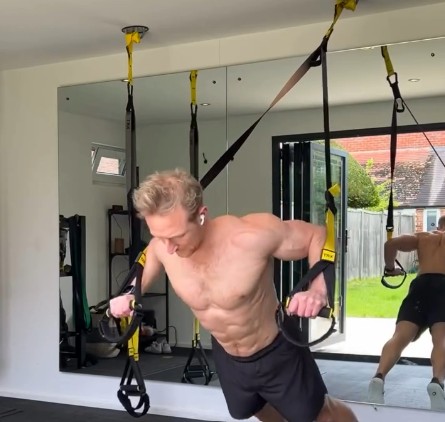 fitness gifts for guys
